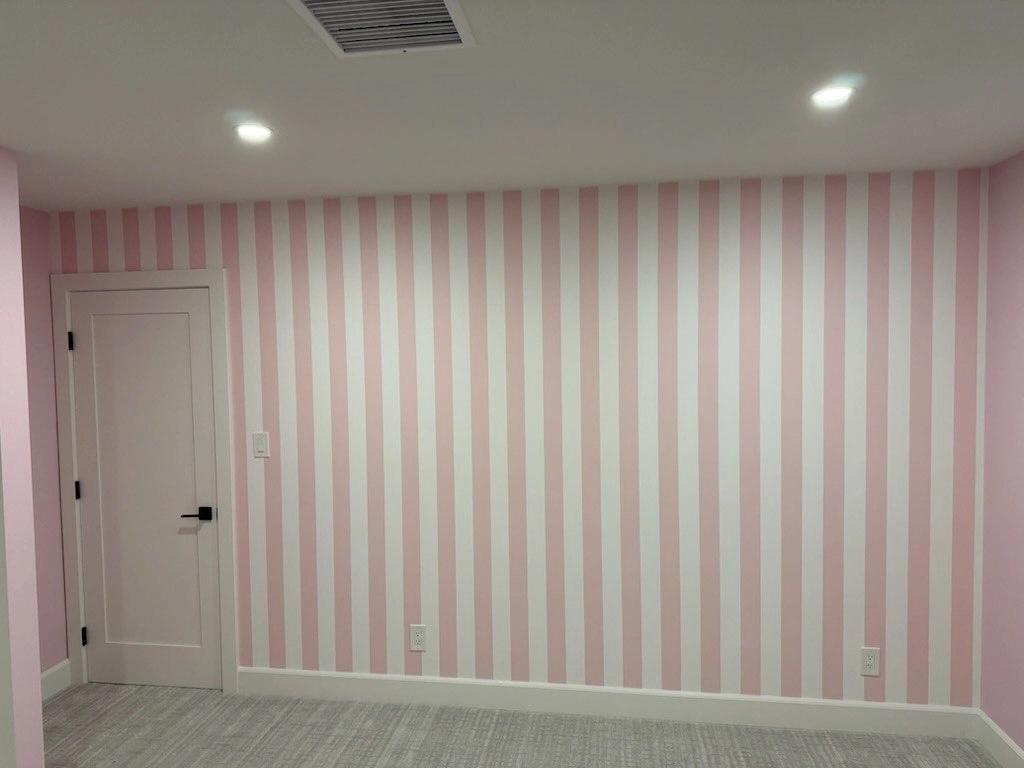 Wallpaper installation in Johns Creek GA