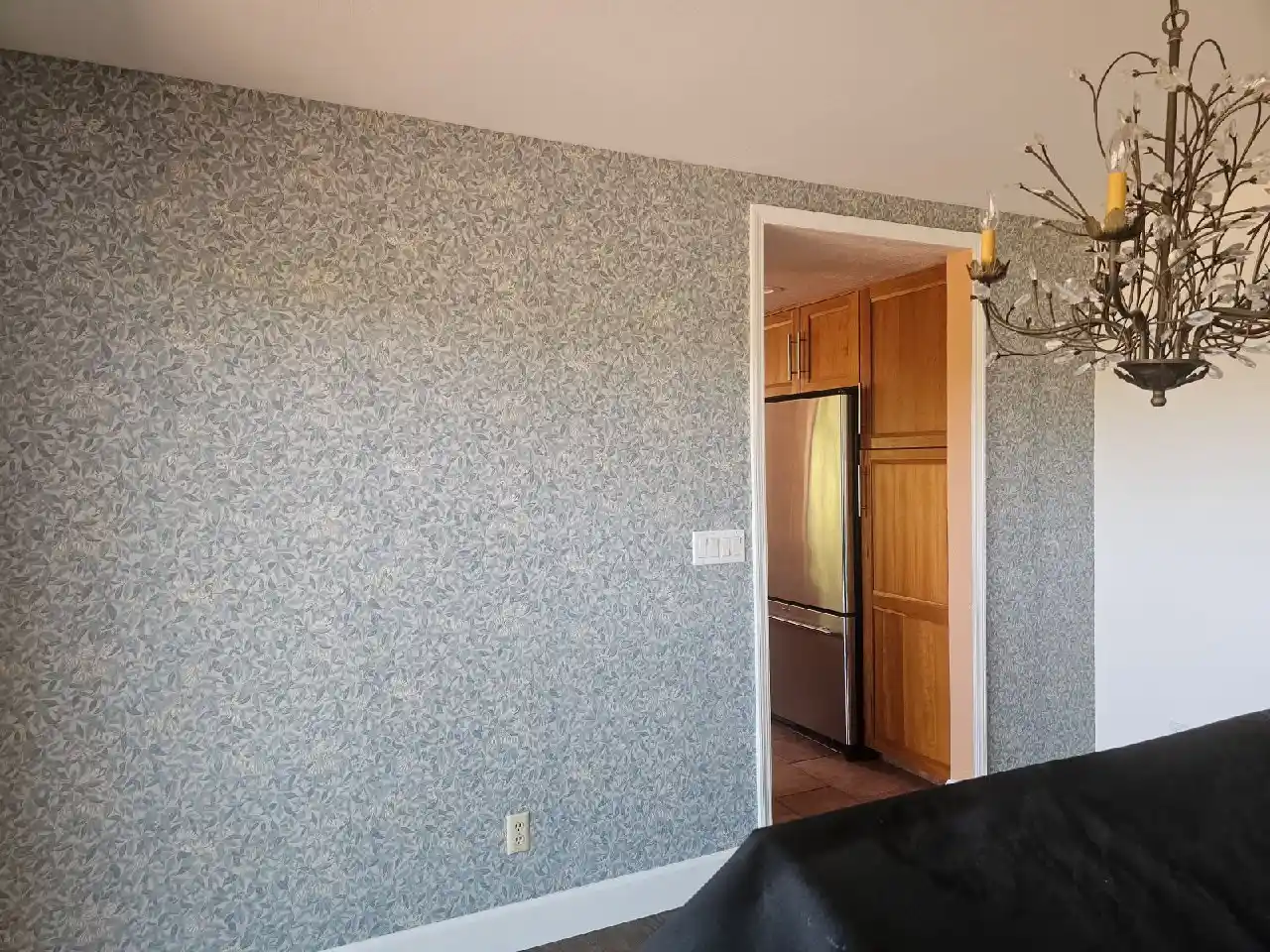Victorian style wallpaper restoration in Atlanta historic home