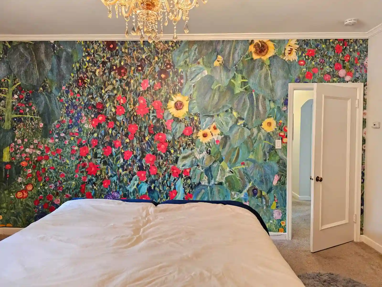 Wallpaper design in Johns Creek home